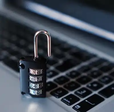 Padlock laptop