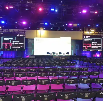 Consenus main stage